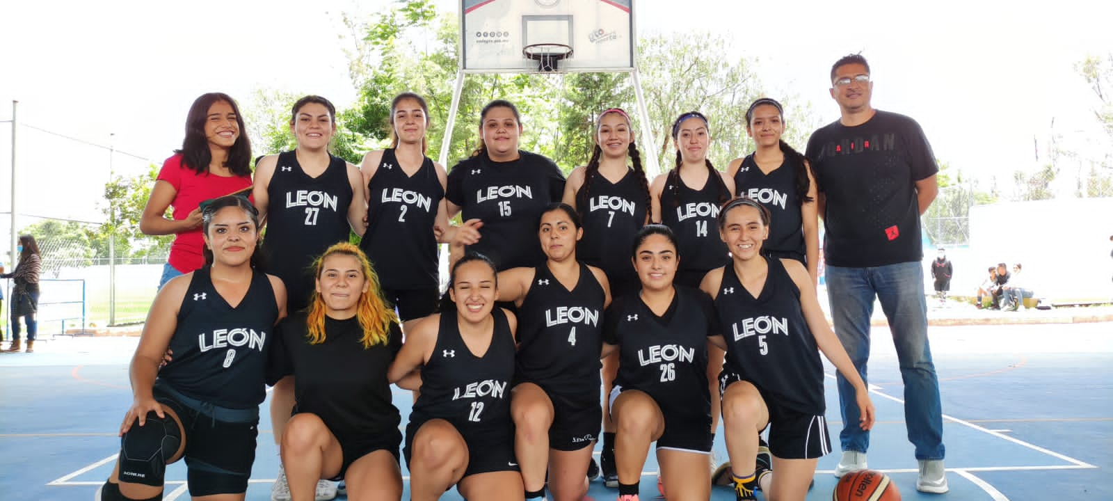 Nutre academia de básquetbol Comude/Abejas León a selectivos leoneses -  Comude León